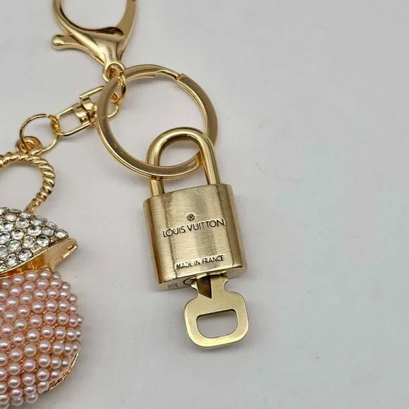 Louis Vuitton Gold Padlock 🔑 Authentic LV Unbranded Keychain Bag Charm - Picture 7 of 7
